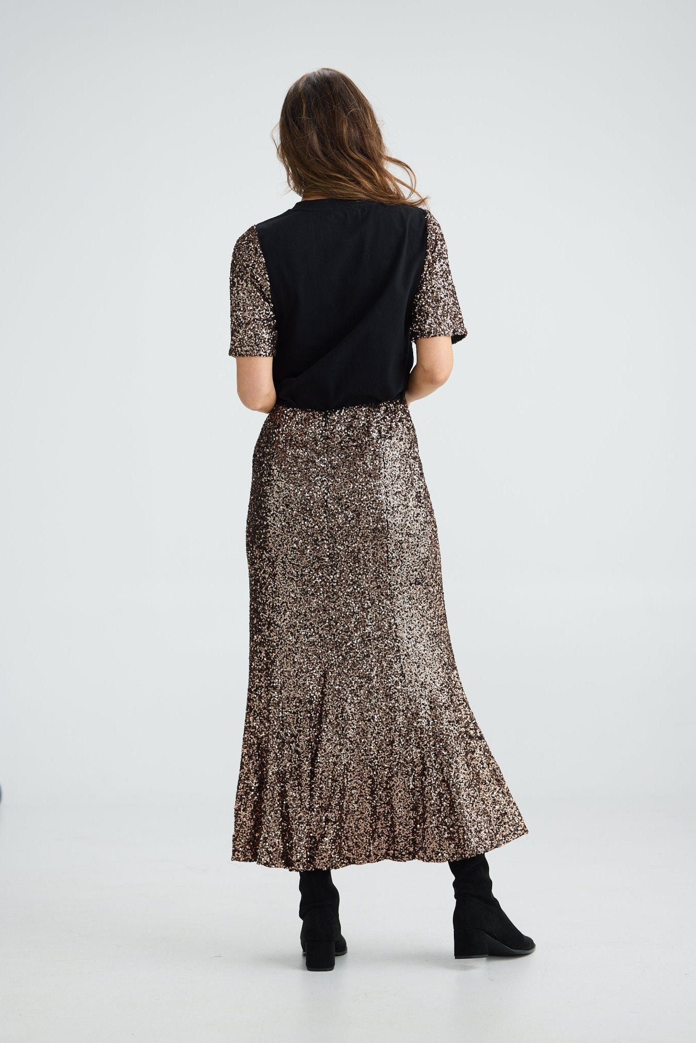 Brave And True Ritz Sequin Skirt - Image 6